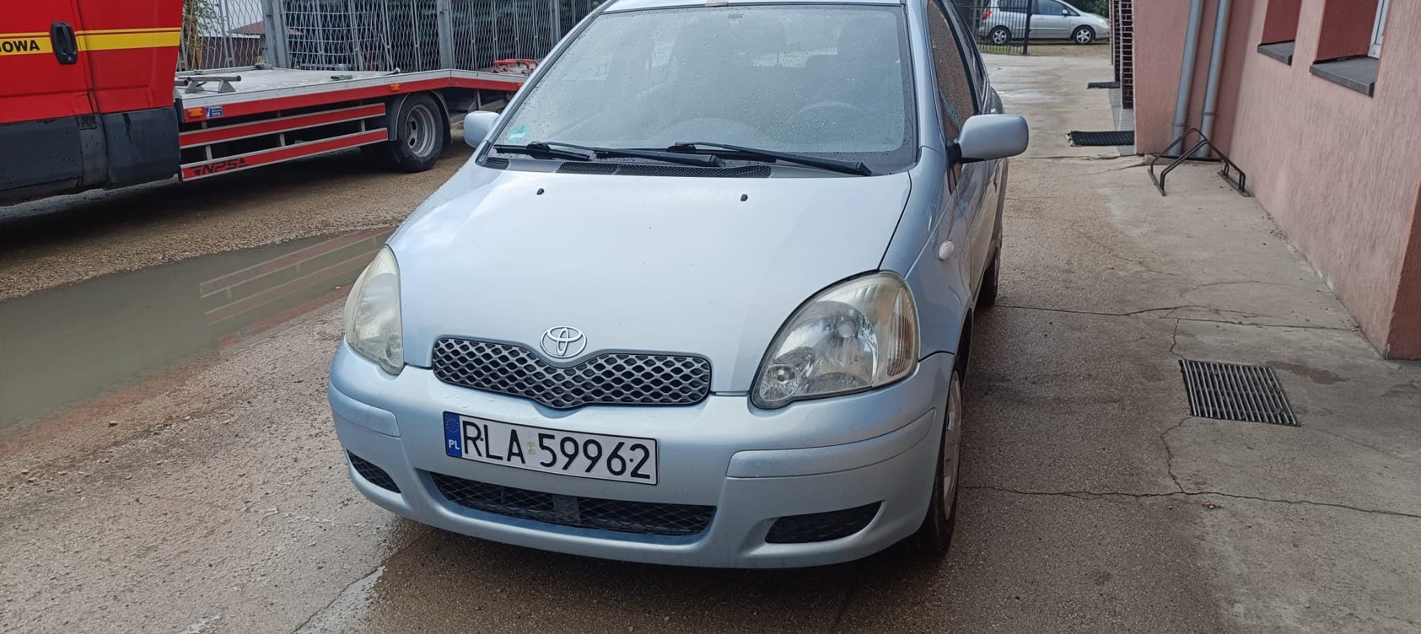 Vente Toyota Yaris 2003-2005 — Bleu ciel métallisé — Export possible Bénin / Togo