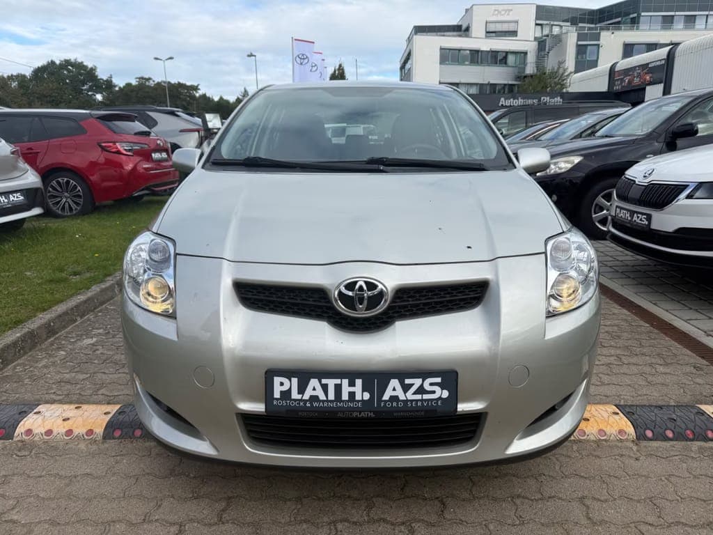 Vente de Véhicule Toyota Auris Luna